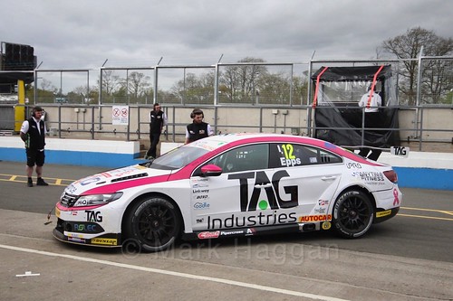 Mike Epps during race two at the British Touring Car Championship 2017 at Donington Park
