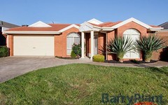 18 Paola Circuit, Point Cook VIC