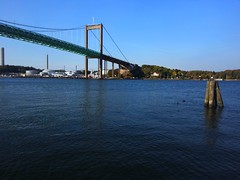 Älvsborgsbron in October