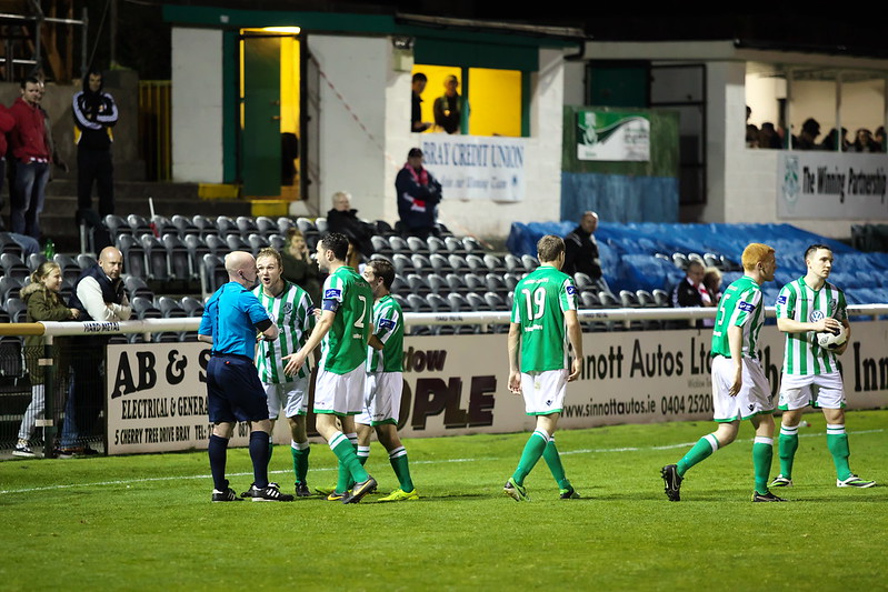 Bray Wanderers v Derry City # 51<br/>© <a href="https://flickr.com/people/95412871@N00" target="_blank" rel="nofollow">95412871@N00</a> (<a href="https://flickr.com/photo.gne?id=15402833831" target="_blank" rel="nofollow">Flickr</a>)