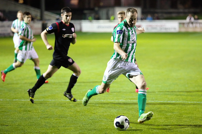 Bray Wanderers v Derry City # 35<br/>© <a href="https://flickr.com/people/95412871@N00" target="_blank" rel="nofollow">95412871@N00</a> (<a href="https://flickr.com/photo.gne?id=15219361470" target="_blank" rel="nofollow">Flickr</a>)