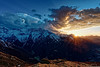 Coucher de soleil sur la crête de Mont-Ner • <a style="font-size:0.8em;" href="http://www.flickr.com/photos/30115700@N08/33952149325/" target="_blank">Voir sur Flickr</a>