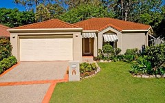 1 Flame Tree Crescent, Carindale QLD