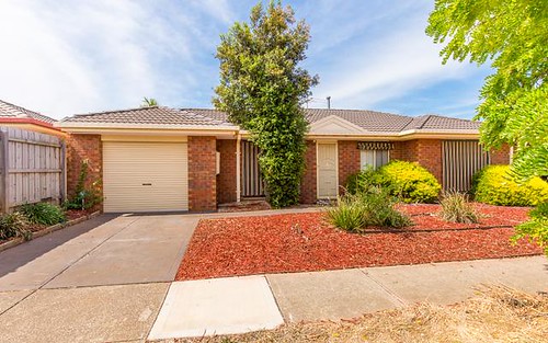 12 Toulouse Cr, Hoppers Crossing VIC 3029