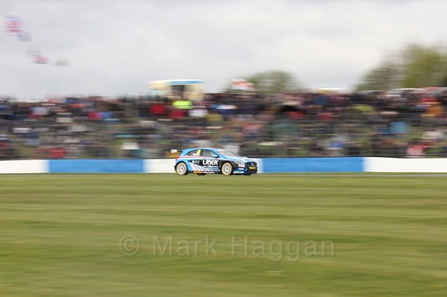 Aiden Moffat in race one at the British Touring Car Championship 2017 at Donington Park
