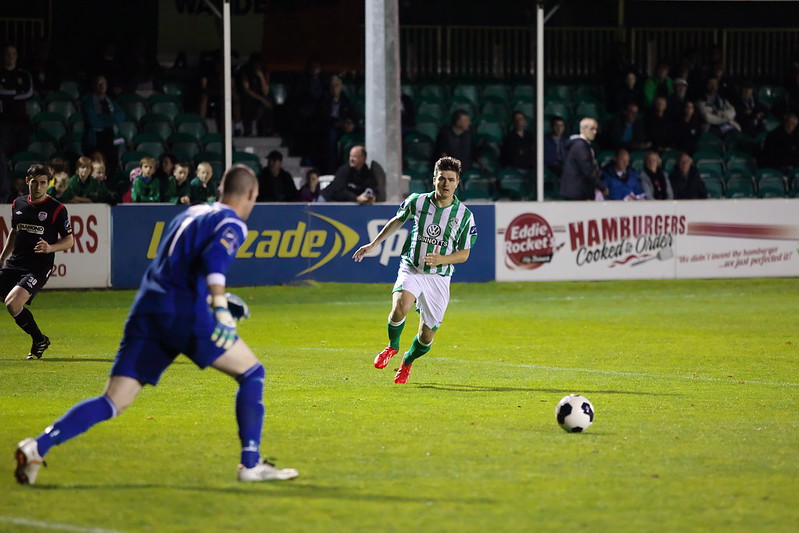 Bray Wanderers v Derry City # 1<br/>© <a href="https://flickr.com/people/95412871@N00" target="_blank" rel="nofollow">95412871@N00</a> (<a href="https://flickr.com/photo.gne?id=15219451378" target="_blank" rel="nofollow">Flickr</a>)